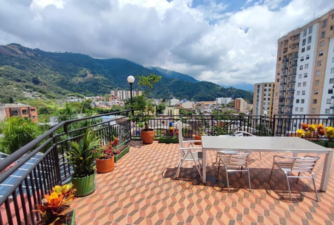 Casa Morales Hotel Internacional y Centro de Convenciones Ibagué Exterior foto View of Sabana Grande